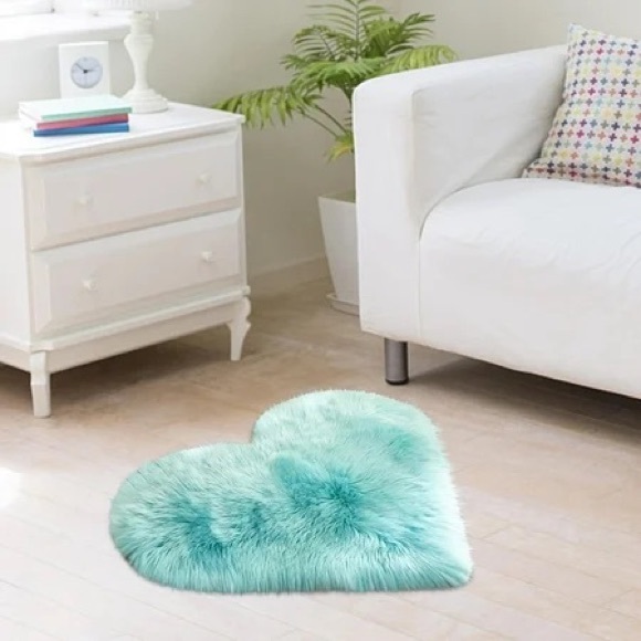 Heart Shaped Fluffy Faux Fur Plush Throw Pillow Case Shaggy Sofa Cushion Cover - Picture 5 of 6